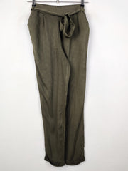 Buy online pre-used pre-loved 100% authentic & Original branded New Look (T-715) available in Pakistan. Top international brands avilable.