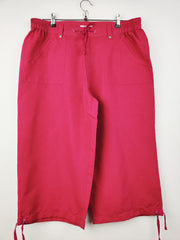 Buy online pre-used pre-loved 100% authentic & Original branded Happit (T-727) available in Pakistan. Top international brands avilable.