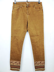 Buy online pre-used pre-loved 100% authentic & Original branded Zac & Zoe (T-835) available in Pakistan. Top international brands avilable.