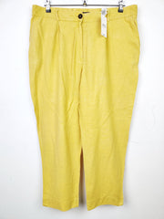 Buy online pre-used pre-loved 100% authentic & Original branded Marks & Spencer (T-843) available in Pakistan. Top international brands avilable.