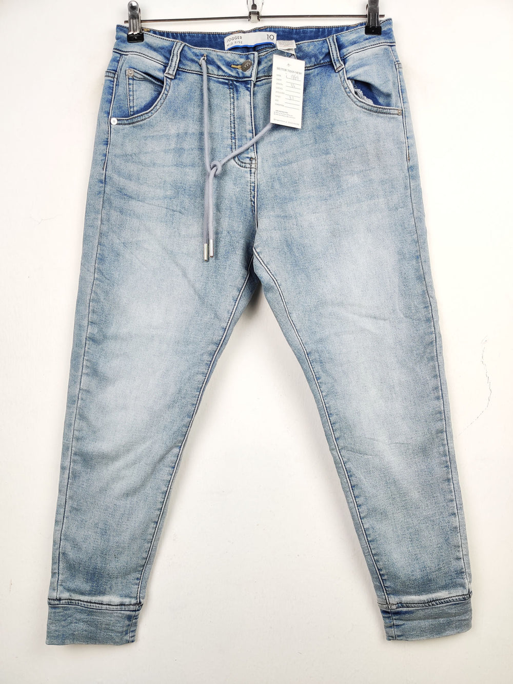 Buy online pre-used pre-loved 100% authentic & Original branded Jogger Mid Rise (T-949) available in Pakistan. Top international brands avilable.