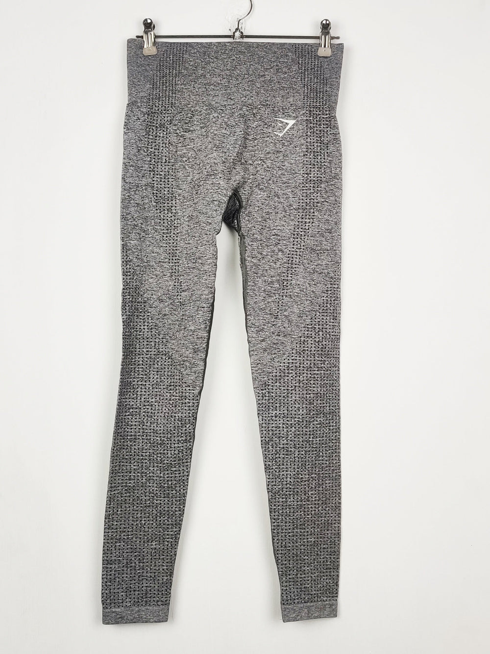 Buy online pre-used pre-loved 100% authentic & Original branded Unknown Brand (TL-1349) available in Pakistan. Top international brands avilable.