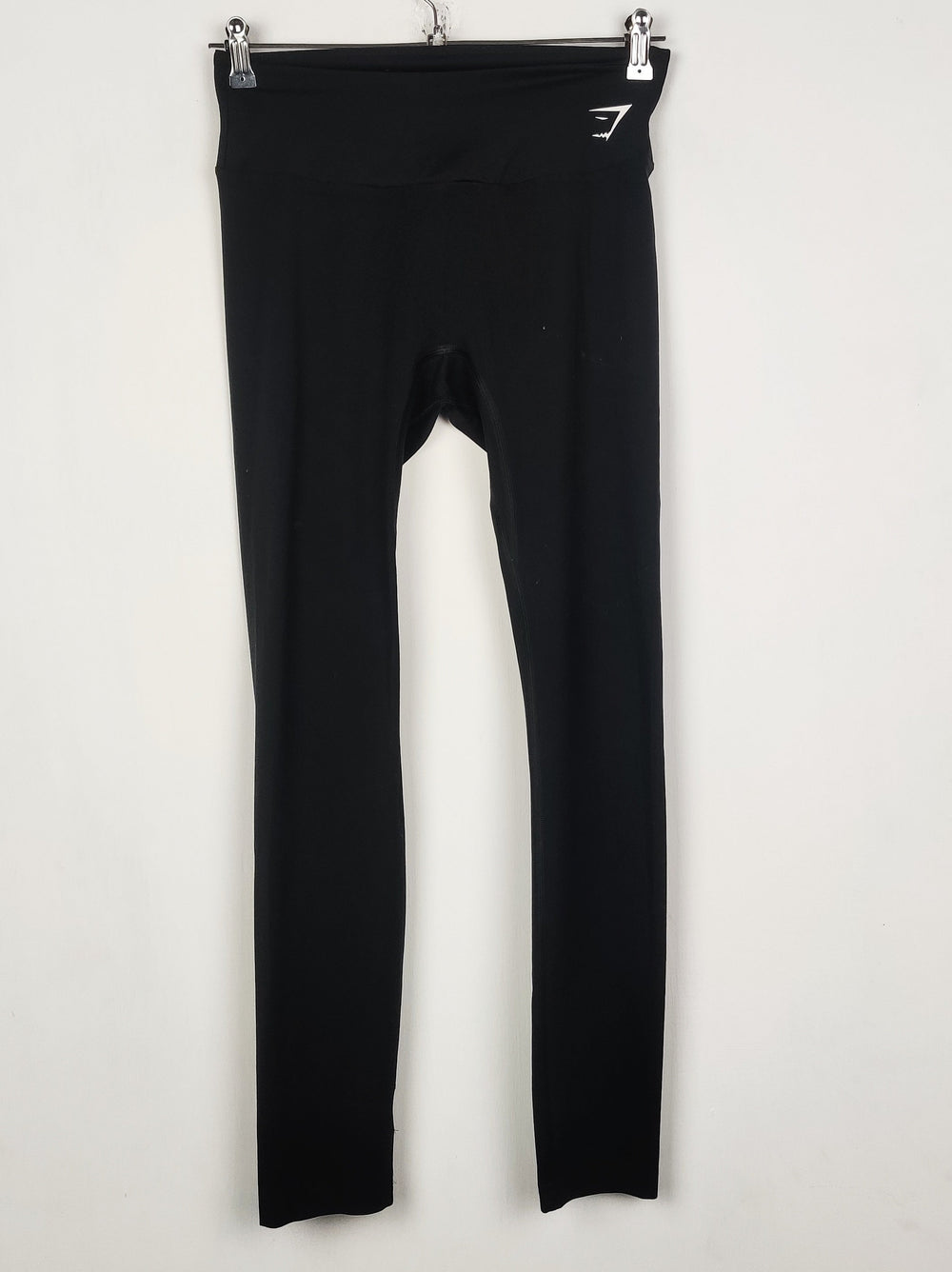 Buy online pre-used pre-loved 100% authentic & Original branded Unknown Brand (TL-1361) available in Pakistan. Top international brands avilable.