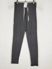 Buy online pre-used pre-loved 100% authentic & Original branded F&F (TL-285) available in Pakistan. Top international brands avilable.