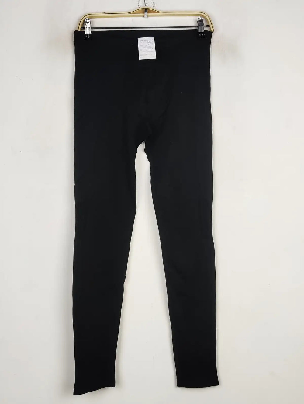 Buy online pre-used pre-loved 100% authentic & Original branded Workout (TL-841) available in Pakistan. Top international brands avilable.