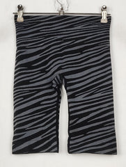 Buy online pre-used pre-loved 100% authentic & Original branded Primark (TM-04) available in Pakistan. Top international brands avilable.