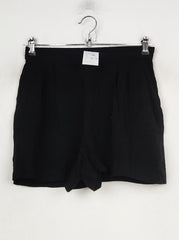 Buy online pre-used pre-loved 100% authentic & Original branded H&M (TM-110) available in Pakistan. Top international brands avilable.