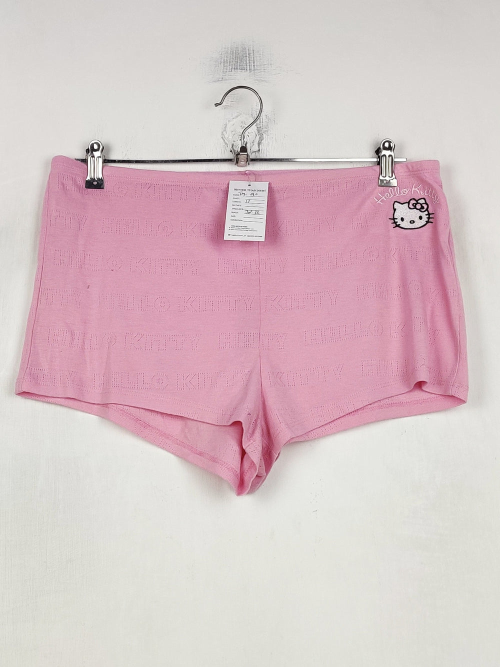 Buy online pre-used pre-loved 100% authentic & Original branded Hello Kitty (TM-90) available in Pakistan. Top international brands avilable.