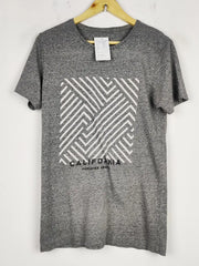 Buy online pre-used pre-loved 100% authentic & Original branded Unknown Brand (TP-1132) available in Pakistan. Top international brands avilable.