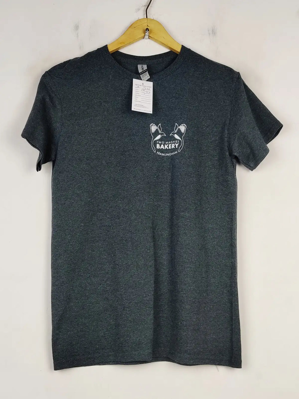 Buy online pre-used pre-loved 100% authentic & Original branded Gildan (TP-1336) available in Pakistan. Top international brands avilable.