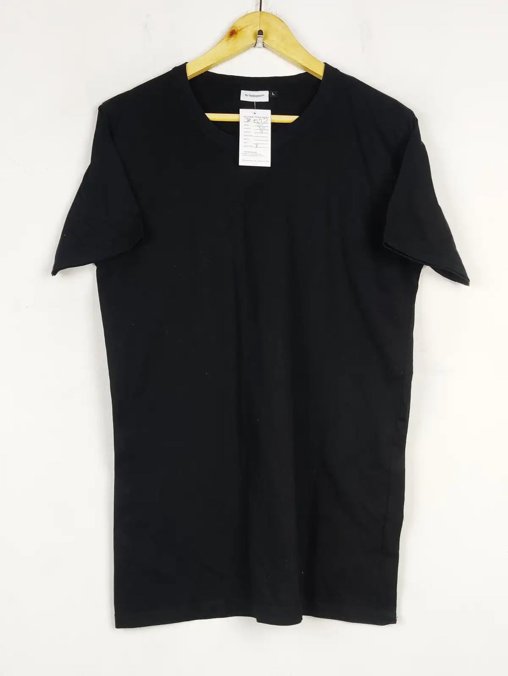 Buy online pre-used pre-loved 100% authentic & Original branded By Teeshoppen (TP-1572) available in Pakistan. Top international brands avilable.