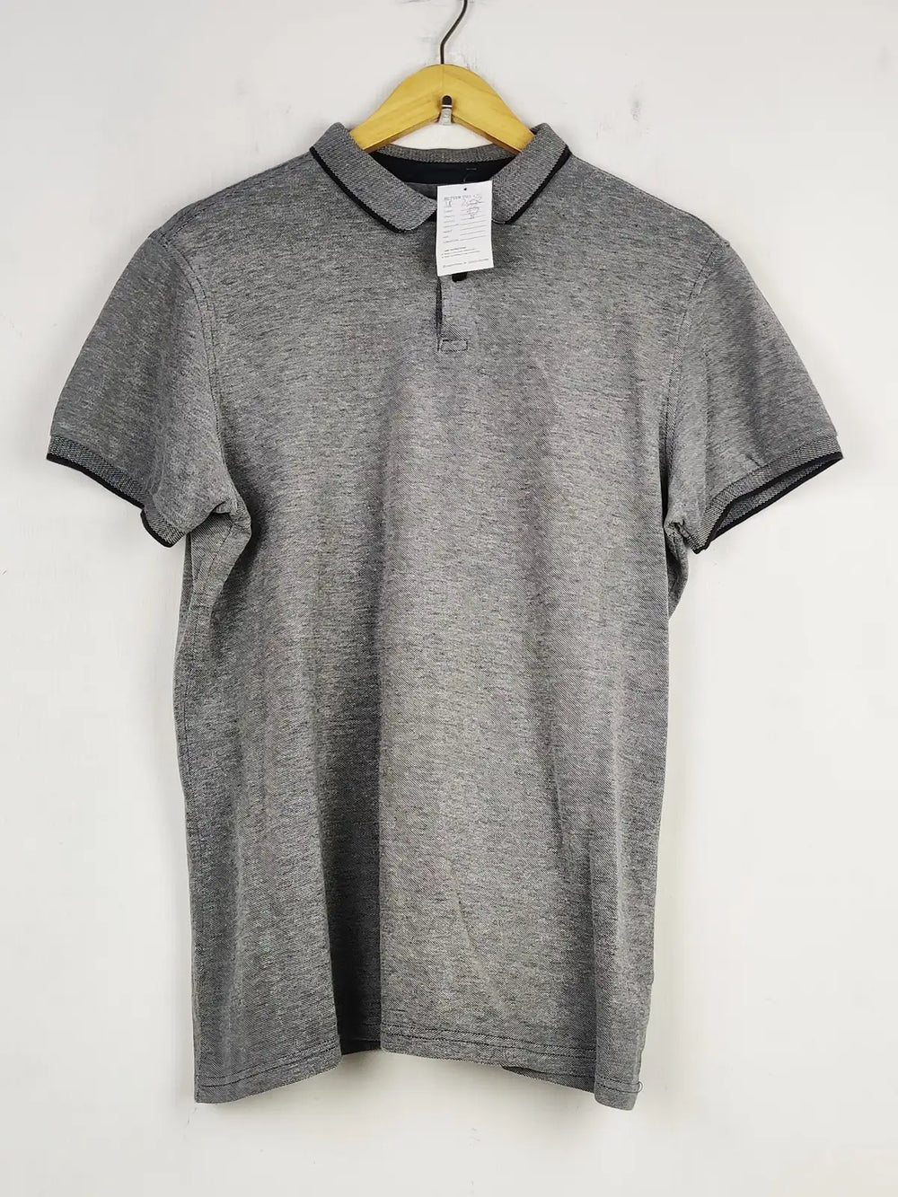 Buy online pre-used pre-loved 100% authentic & Original branded Unknown Brand (TP-2052) available in Pakistan. Top international brands avilable.