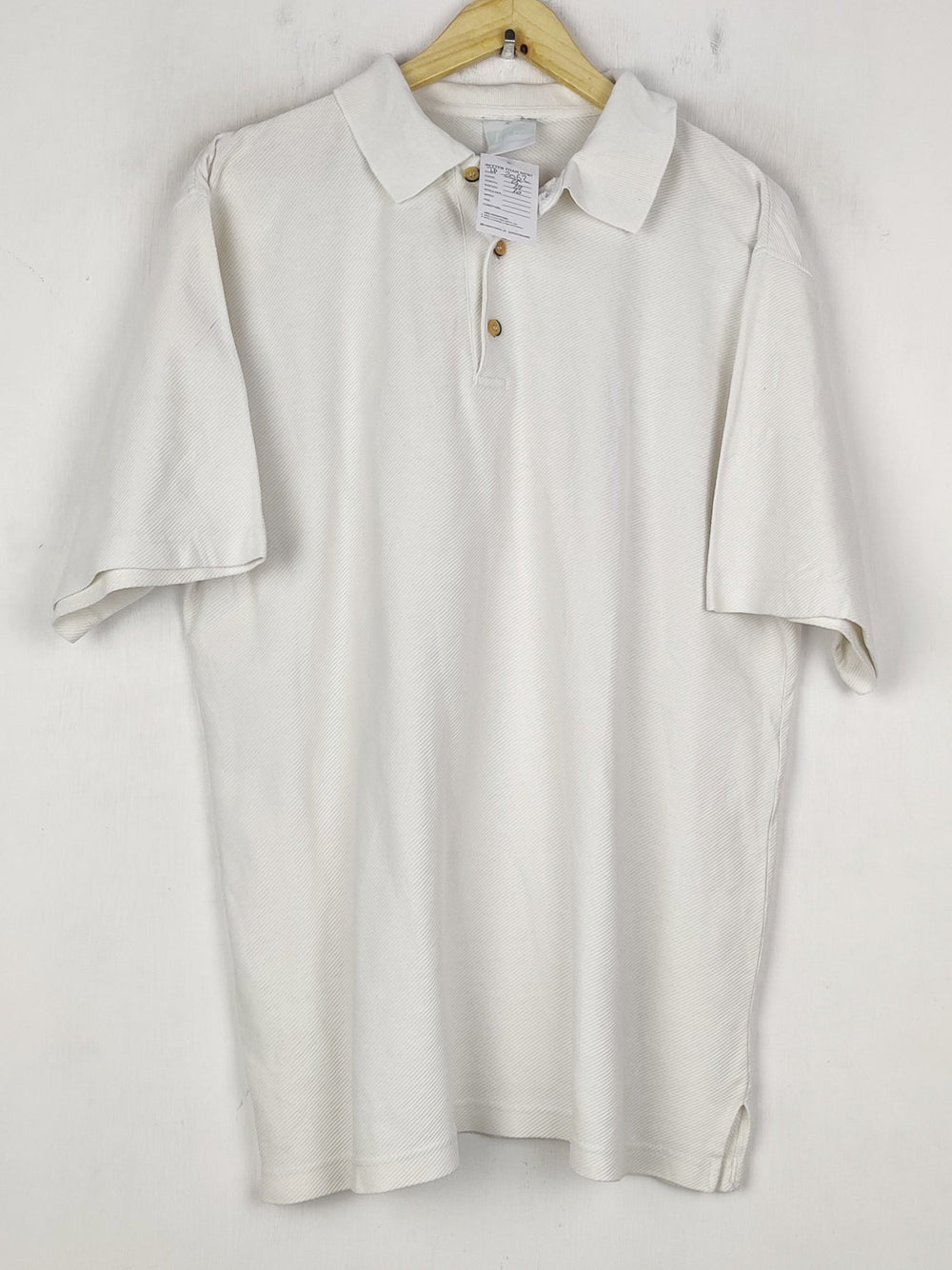 Buy online pre-used pre-loved 100% authentic & Original branded Unknown Brand (TP-2062) available in Pakistan. Top international brands avilable.