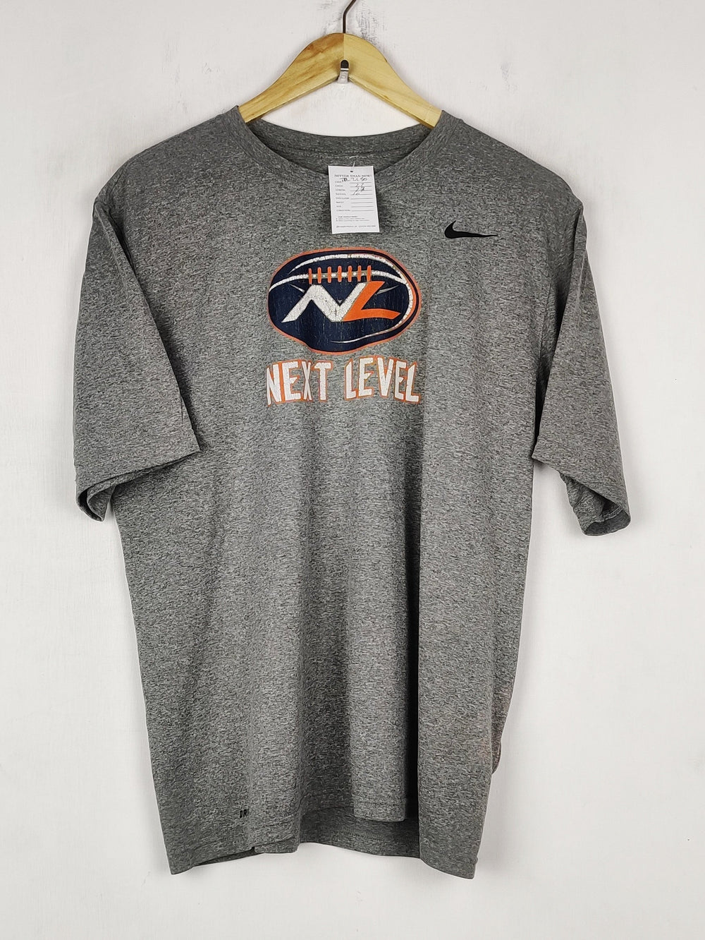 Buy online pre-used pre-loved 100% authentic & Original branded N.I.K.E (TP-2150) available in Pakistan. Top international brands avilable.