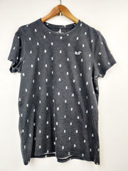 Buy online pre-used pre-loved 100% authentic & Original branded Hollister (TP-609) available in Pakistan. Top international brands avilable.