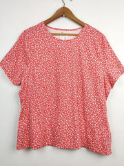 Buy online pre-used pre-loved 100% authentic & Original branded (TS-1008) available in Pakistan. Top international brands avilable.