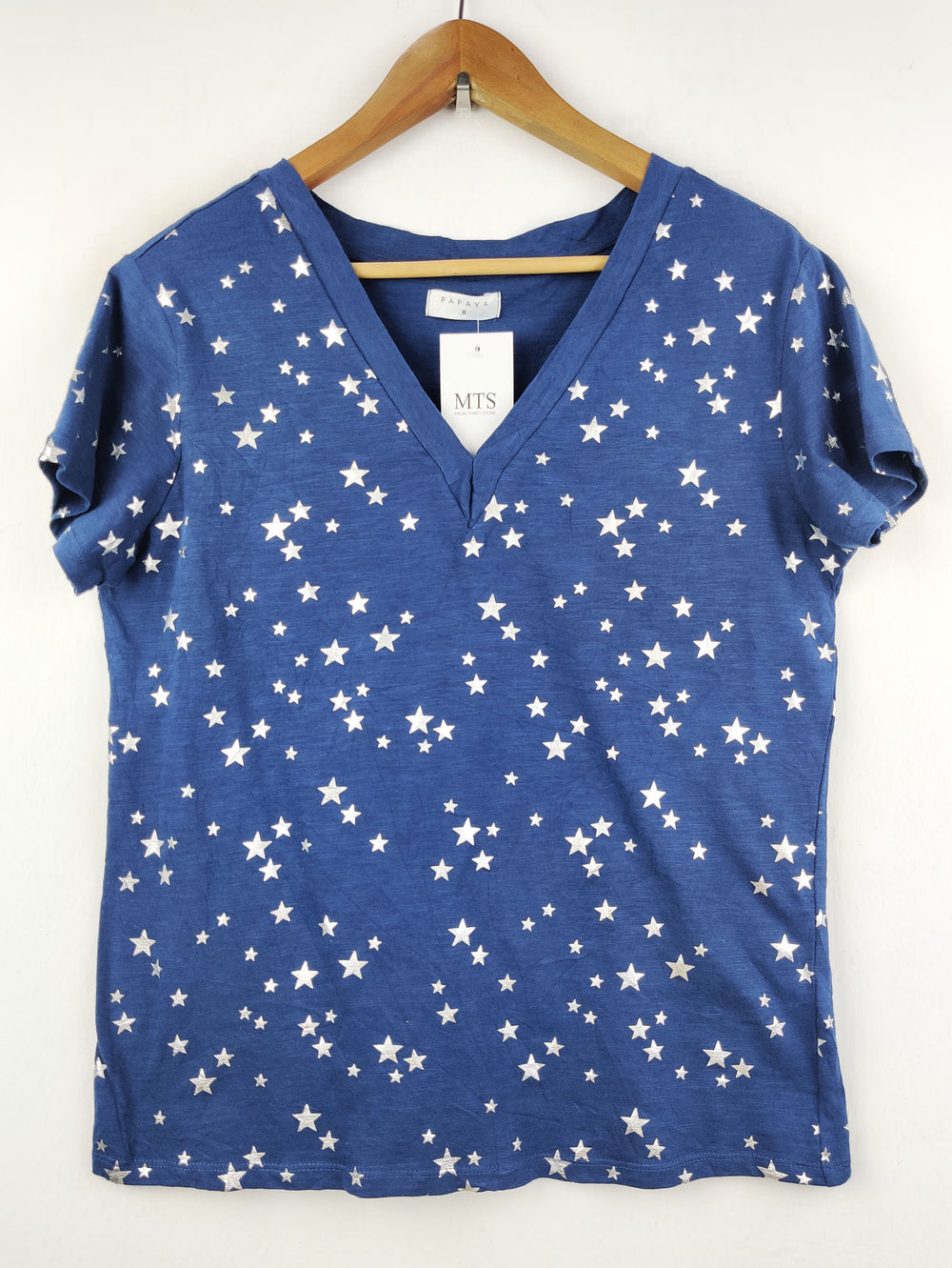 Buy online pre-used pre-loved 100% authentic & Original branded Papaya (TS-1076) available in Pakistan. Top international brands avilable.