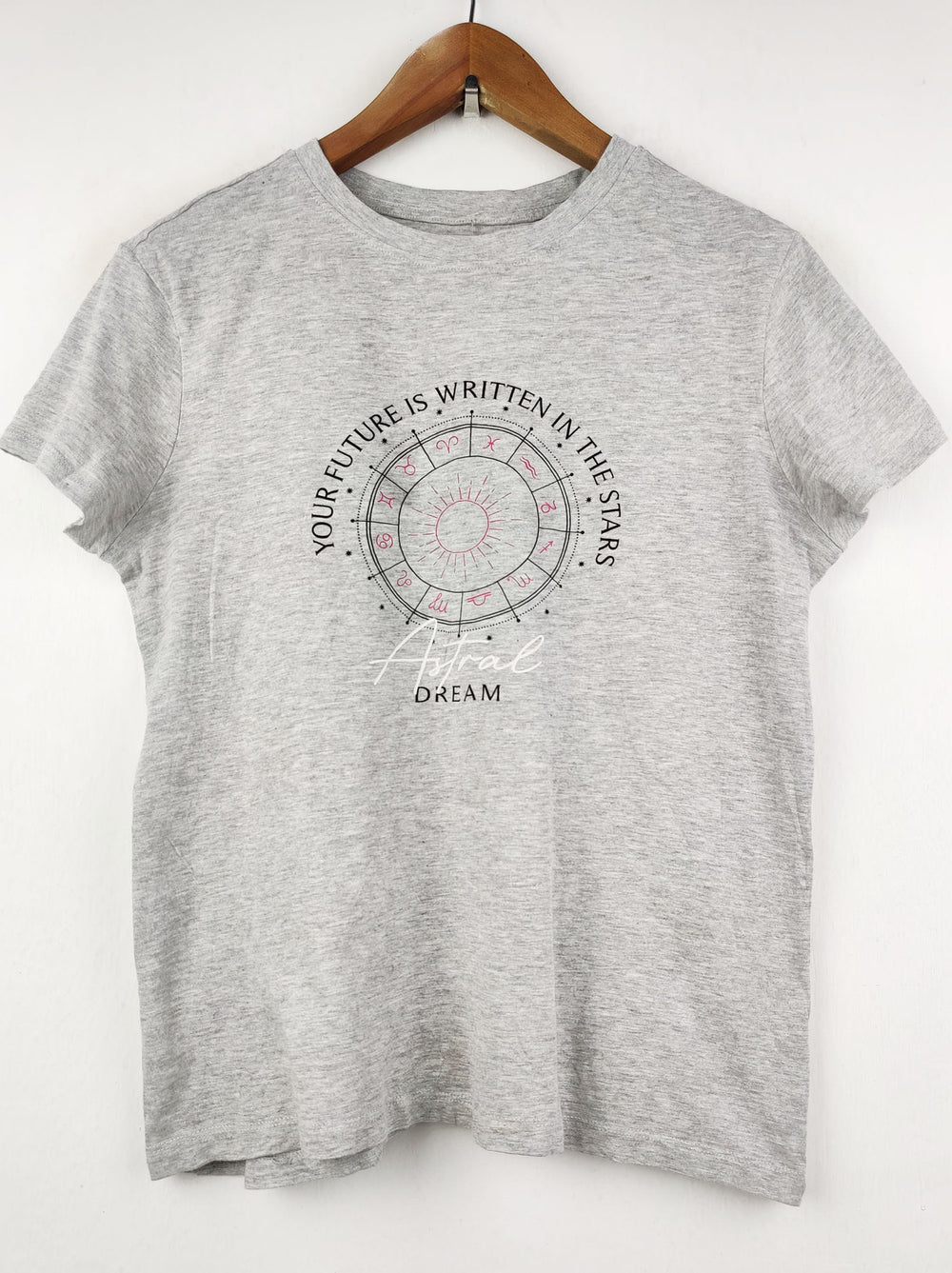 Buy online pre-used pre-loved 100% authentic & Original branded Primark (TS-1105) available in Pakistan. Top international brands avilable.