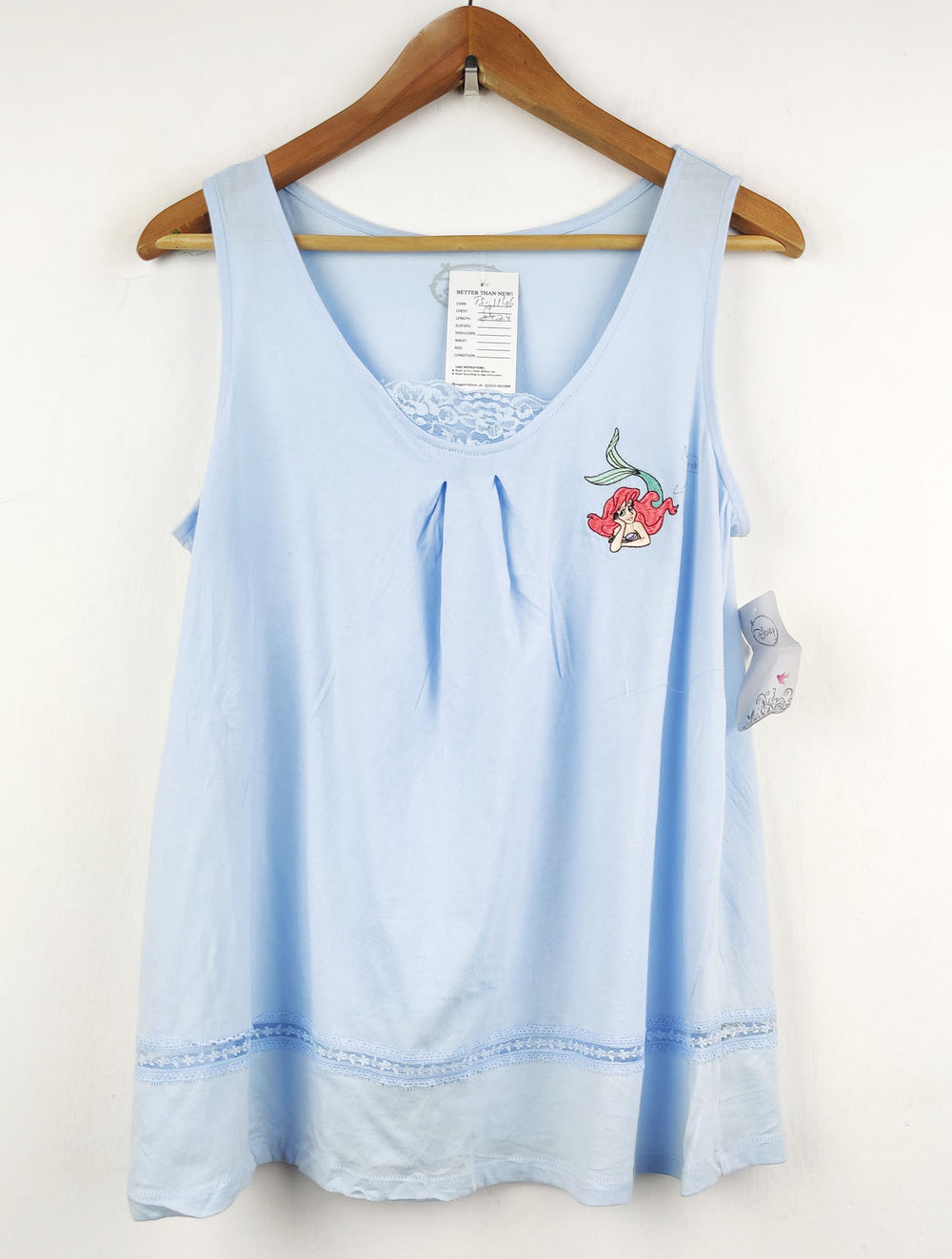 Buy online pre-used pre-loved 100% authentic & Original branded Disnep (TS-1146) available in Pakistan. Top international brands avilable.