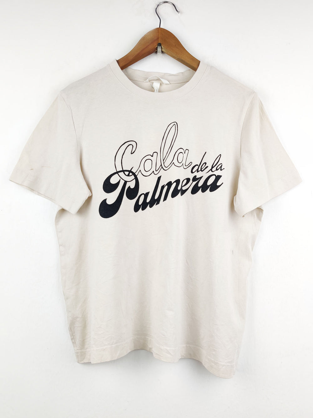 Buy online pre-used pre-loved 100% authentic & Original branded H&M (TS-1168) available in Pakistan. Top international brands avilable.