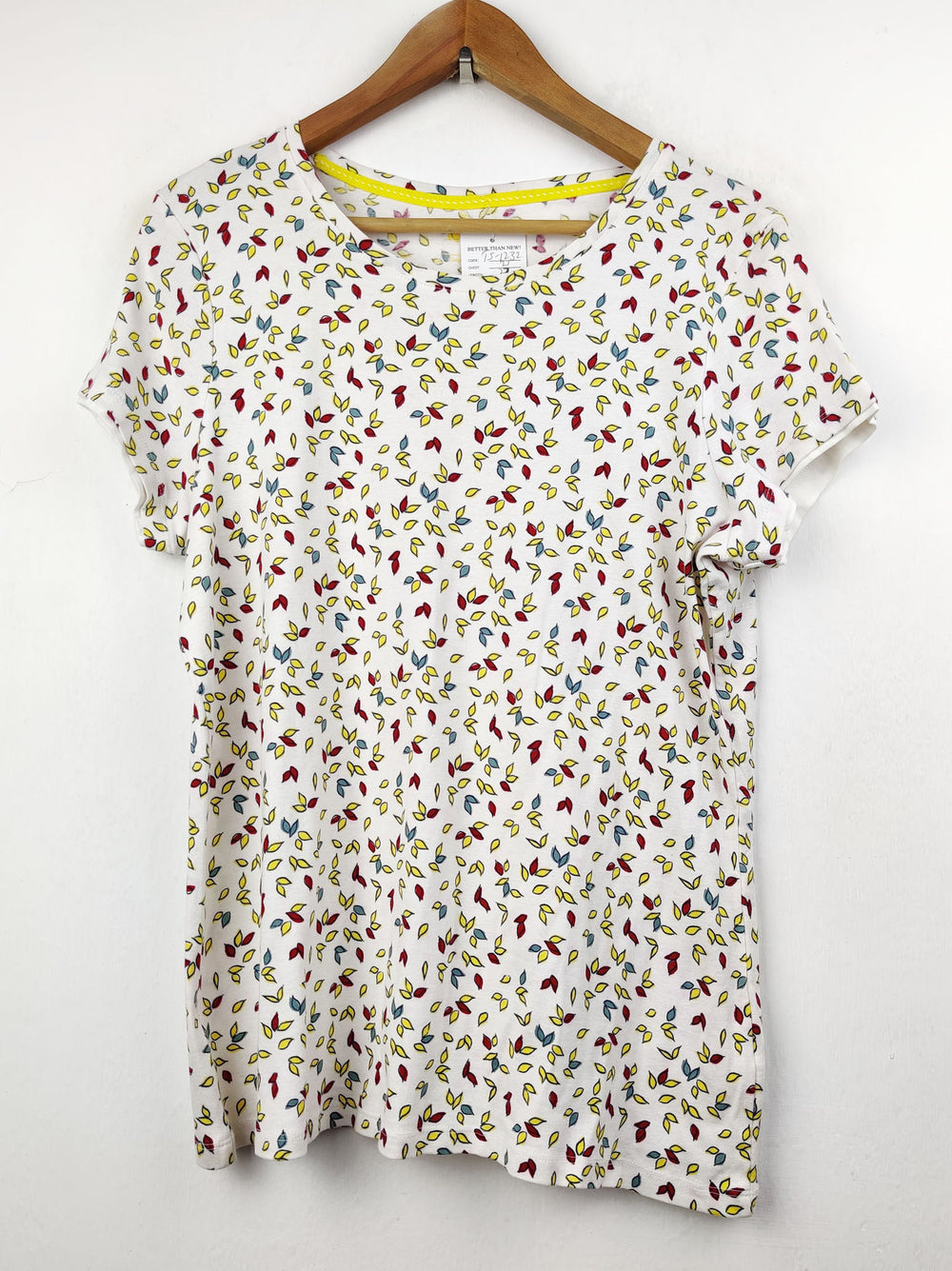 Buy online pre-used pre-loved 100% authentic & Original branded Tu (TS-1232) available in Pakistan. Top international brands avilable.