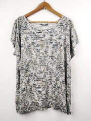 Buy online pre-used pre-loved 100% authentic & Original branded Nutmeg (TS-1258) available in Pakistan. Top international brands avilable.