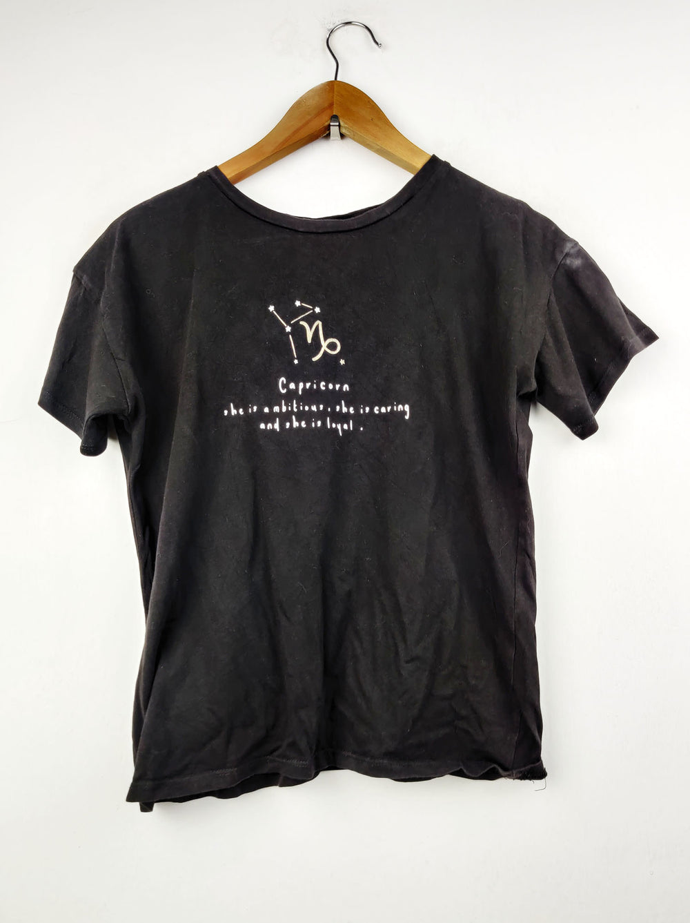 Buy online pre-used pre-loved 100% authentic & Original branded George (TS-1318) available in Pakistan. Top international brands avilable.