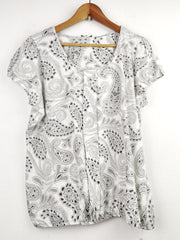 Buy online pre-used pre-loved 100% authentic & Original branded Debenhams (TS-1357) available in Pakistan. Top international brands avilable.