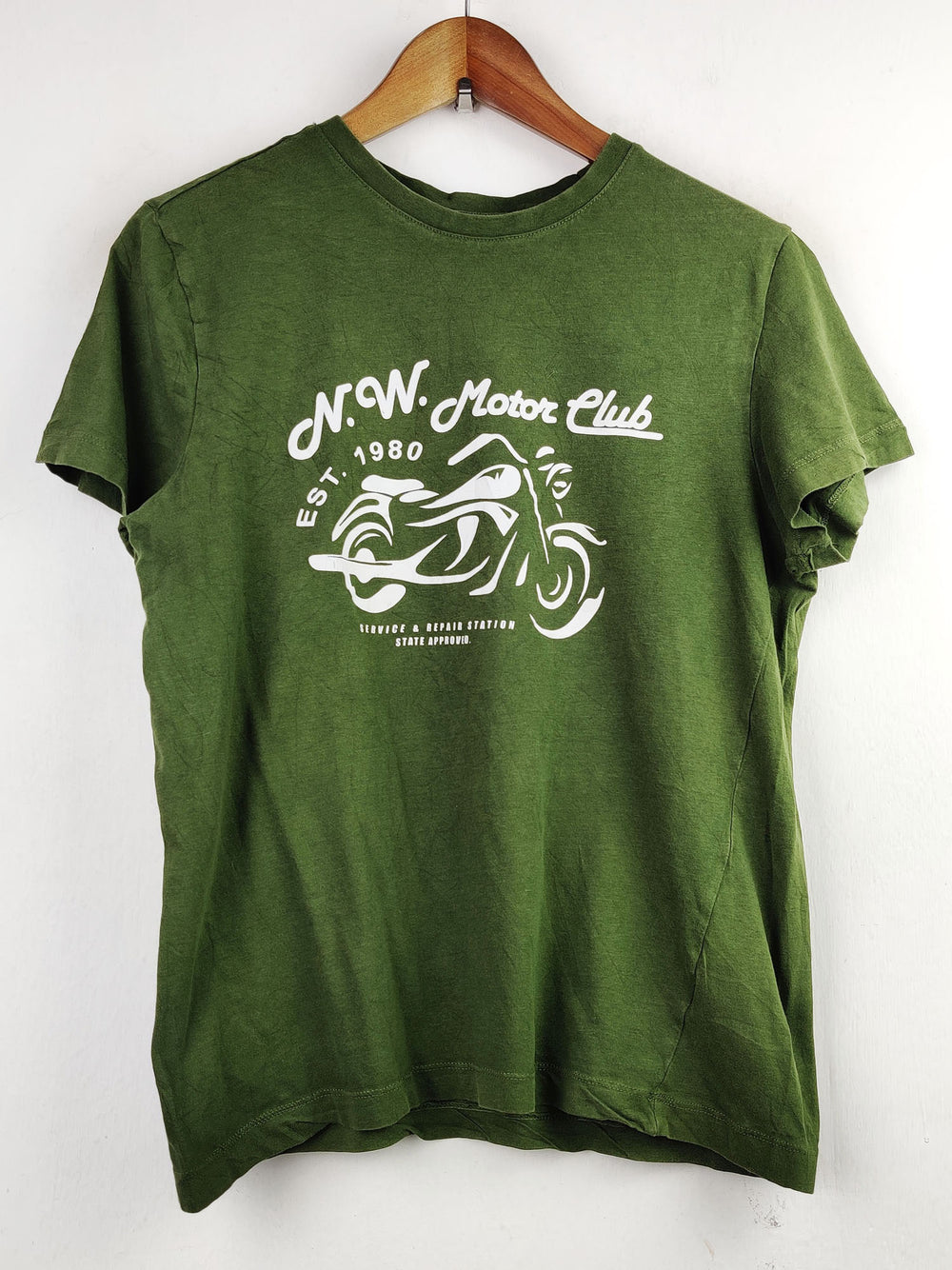 Buy online pre-used pre-loved 100% authentic & Original branded Primark (TS-1385) available in Pakistan. Top international brands avilable.