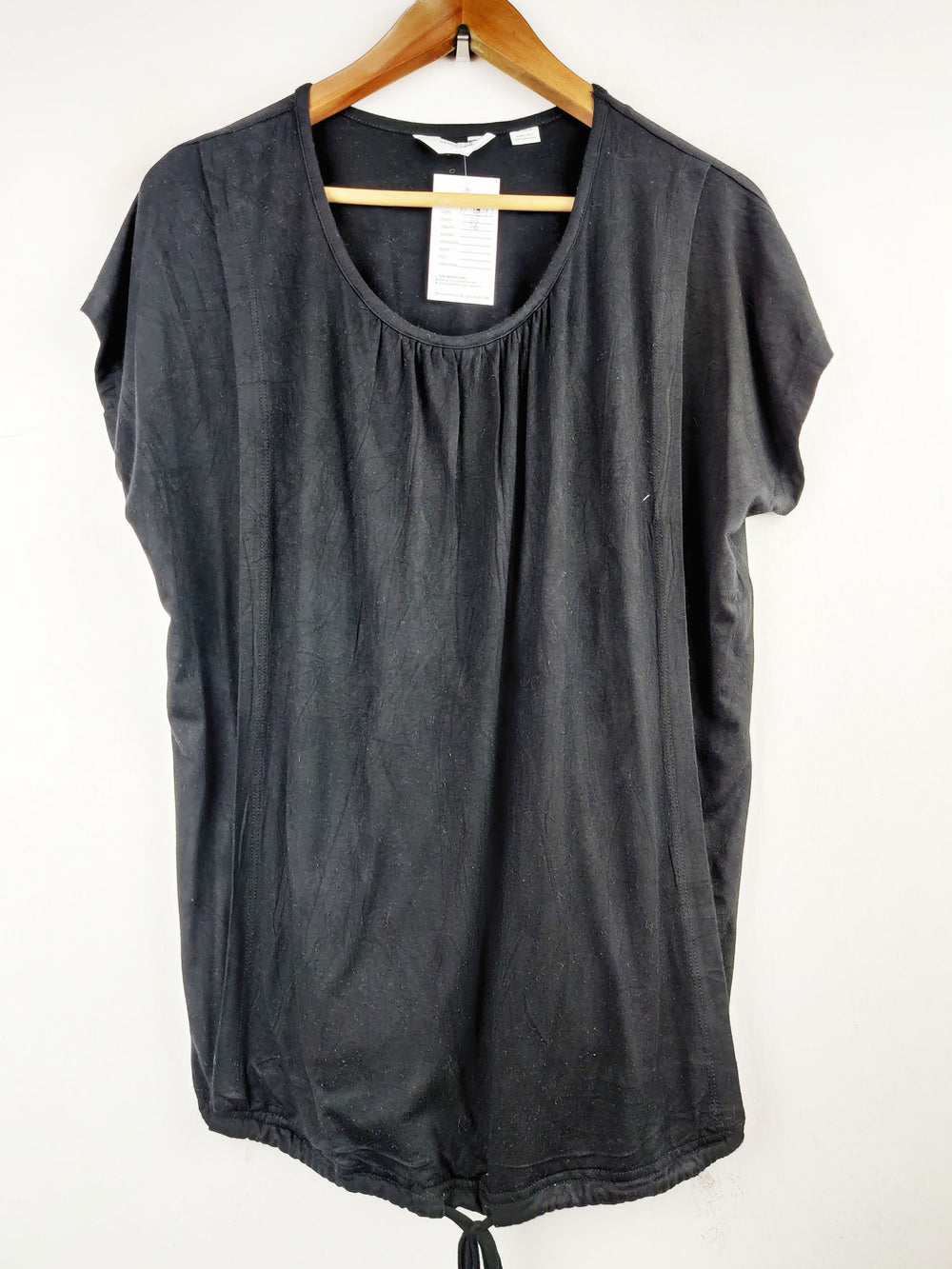 Buy online pre-used pre-loved 100% authentic & Original branded Seraphine (TS-1397) available in Pakistan. Top international brands avilable.