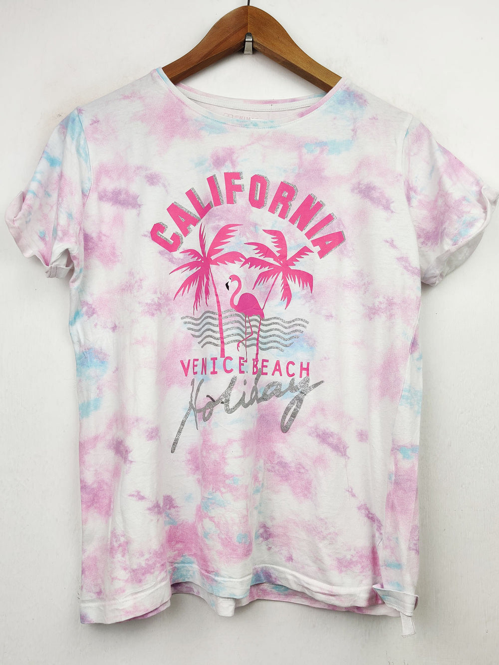 Buy online pre-used pre-loved 100% authentic & Original branded Primark (TS-1510) available in Pakistan. Top international brands avilable.