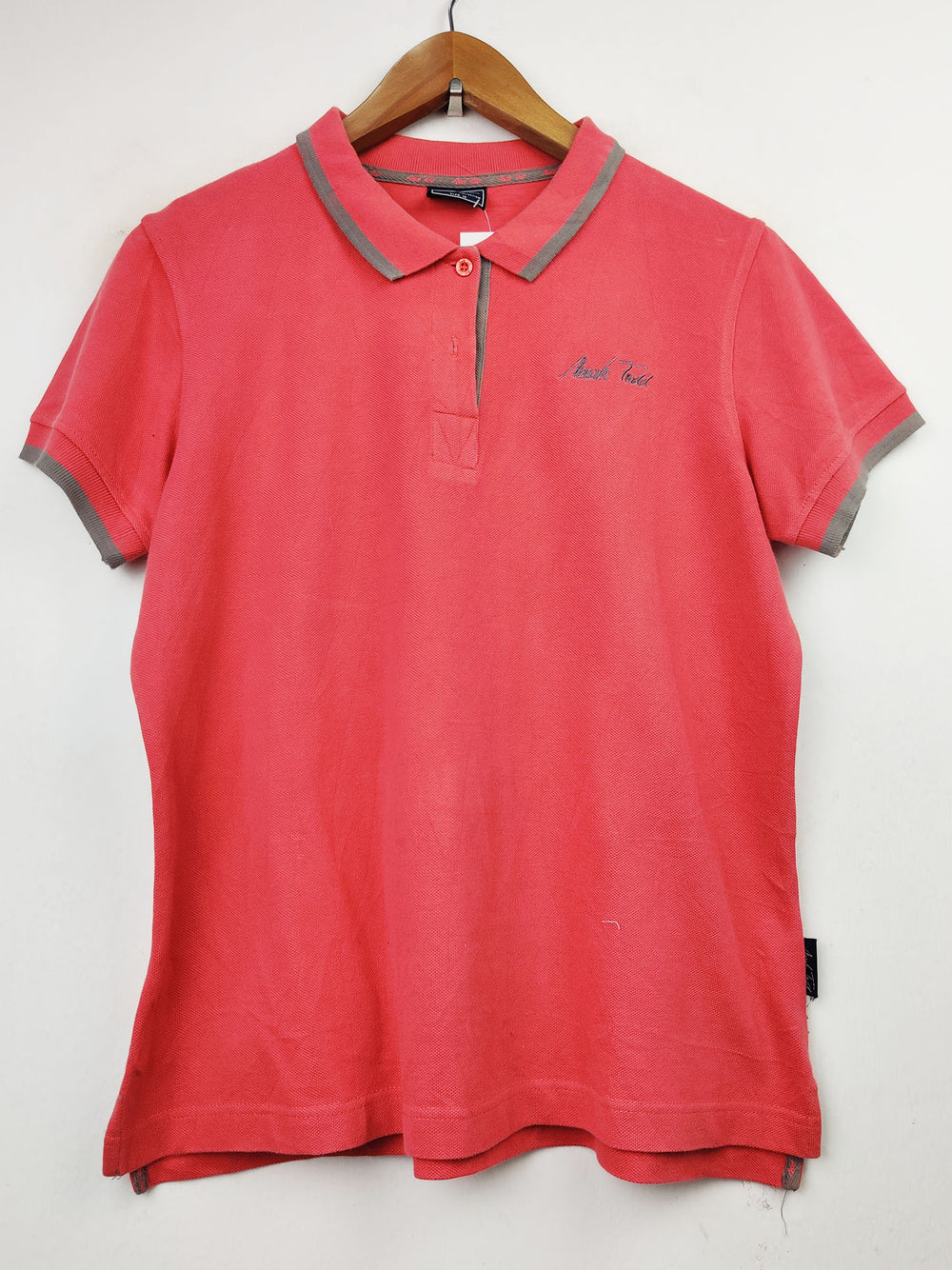 Buy online pre-used pre-loved 100% authentic & Original branded Ark Todd (TS-1528) available in Pakistan. Top international brands avilable.