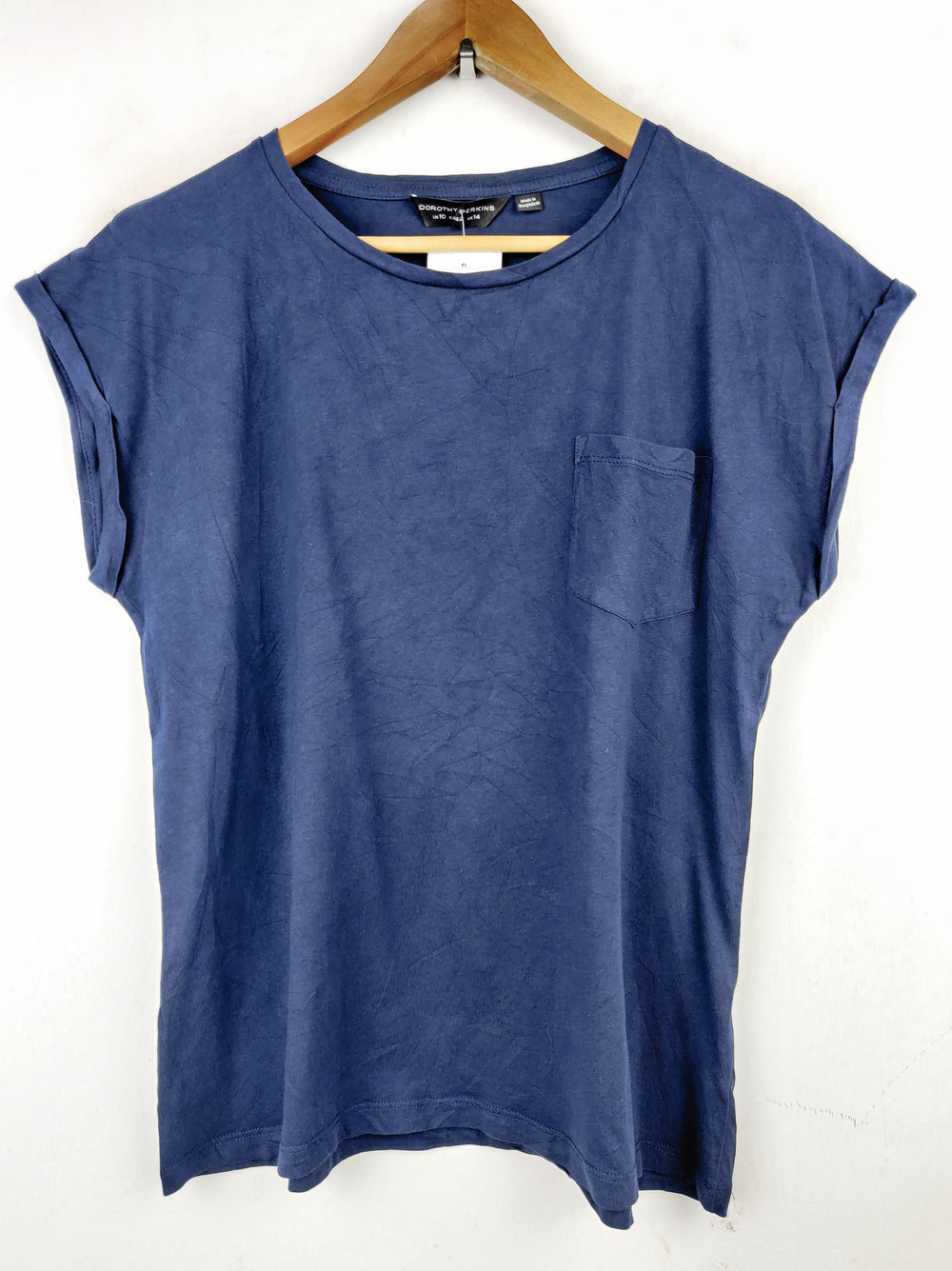 Buy online pre-used pre-loved 100% authentic & Original branded Dorothy Perkins (TS-1741) available in Pakistan. Top international brands avilable.