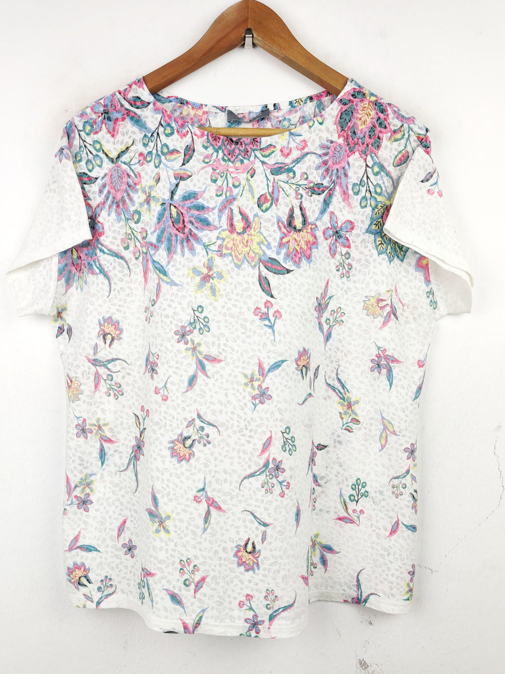 Buy online pre-used pre-loved 100% authentic & Original branded Nutmeg (TS-1751) available in Pakistan. Top international brands avilable.