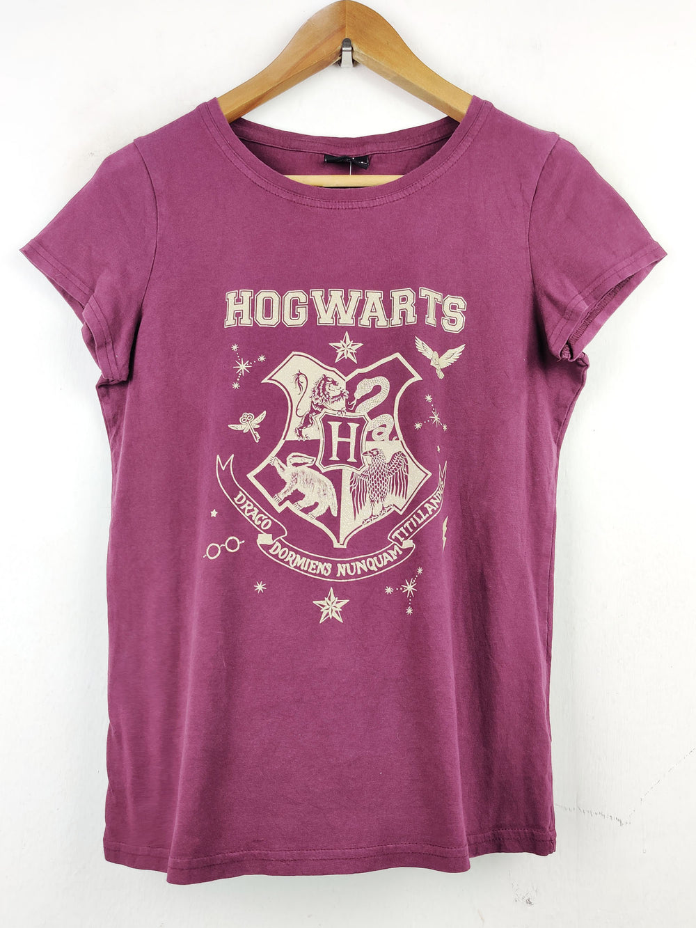 Buy online pre-used pre-loved 100% authentic & Original branded Harry Potter (TS-1789) available in Pakistan. Top international brands avilable.