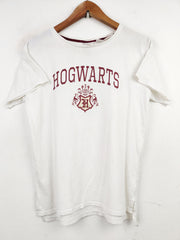 Buy online pre-used pre-loved 100% authentic & Original branded H&M (TS-1948) available in Pakistan. Top international brands avilable.