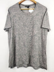 Buy online pre-used pre-loved 100% authentic & Original branded Mango (TS-2092) available in Pakistan. Top international brands avilable.