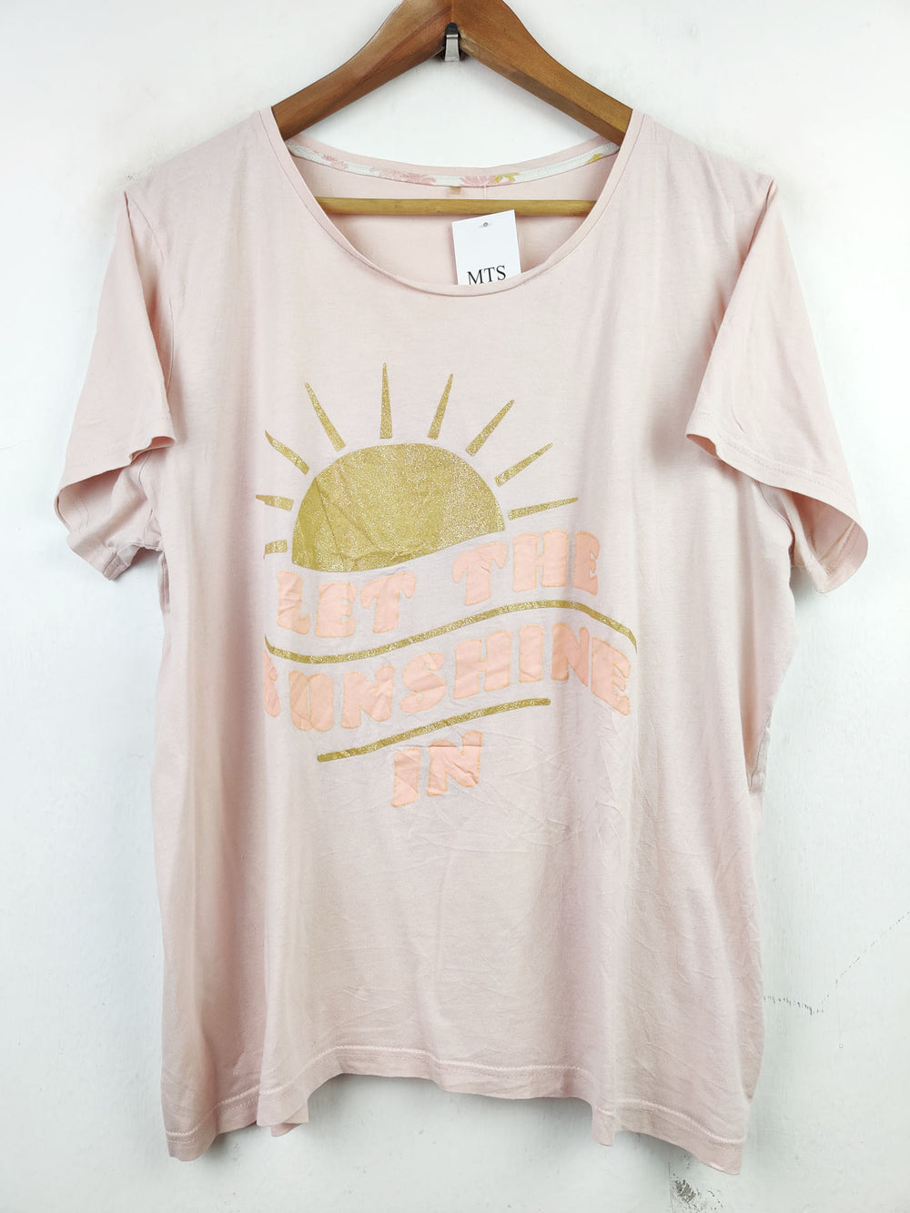 Buy online pre-used pre-loved 100% authentic & Original branded George (TS-2124) available in Pakistan. Top international brands avilable.