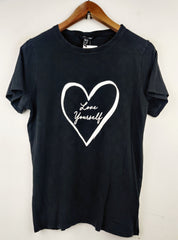 Buy online pre-used pre-loved 100% authentic & Original branded New Look (TS-2222) available in Pakistan. Top international brands avilable.