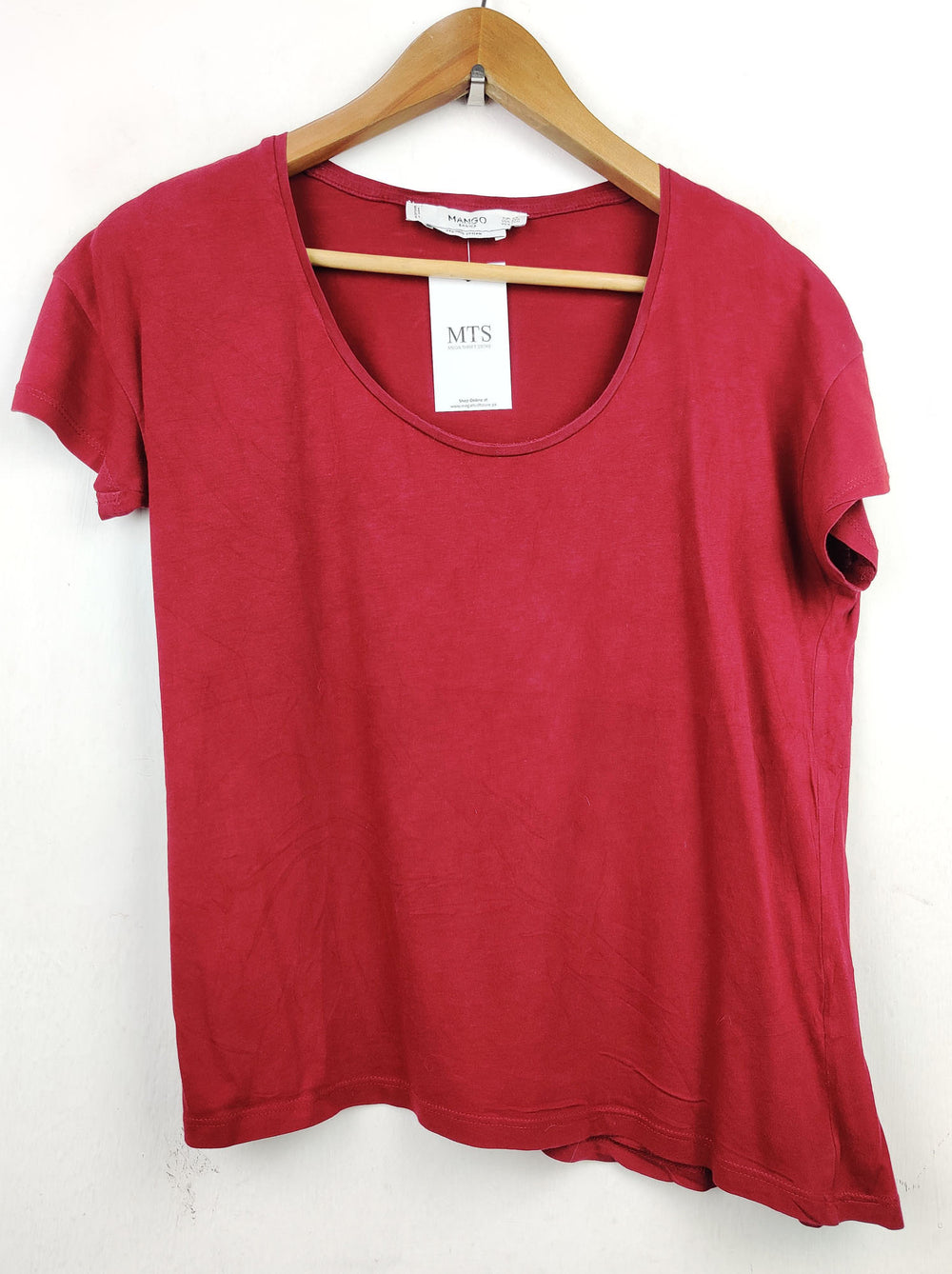 Buy online pre-used pre-loved 100% authentic & Original branded Mango (TS-2232) available in Pakistan. Top international brands avilable.