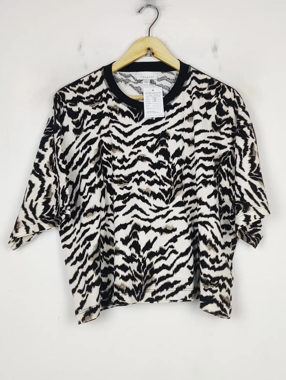 Buy online pre-used pre-loved 100% authentic & Original branded Topshop (TS-2907) available in Pakistan. Top international brands avilable.