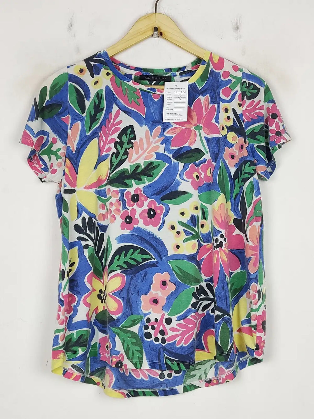 Buy online pre-used pre-loved 100% authentic & Original branded Marks & Spencers (TS-3042) available in Pakistan. Top international brands avilable.