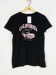 Buy online pre-used pre-loved 100% authentic & Original branded Primark (TS-3044) available in Pakistan. Top international brands avilable.