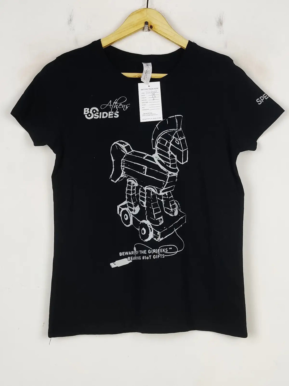 Buy online pre-used pre-loved 100% authentic & Original branded B&C (TS-3068) available in Pakistan. Top international brands avilable.