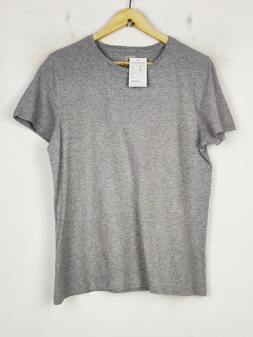 Buy online pre-used pre-loved 100% authentic & Original branded Asos (TS-3069) available in Pakistan. Top international brands avilable.