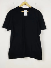 Buy online pre-used pre-loved 100% authentic & Original branded H&M (TS-3090) available in Pakistan. Top international brands avilable.