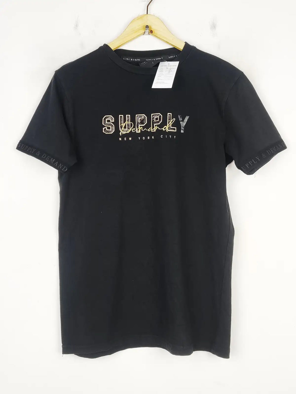 Buy online pre-used pre-loved 100% authentic & Original branded Supply & Demand (TS-3101) available in Pakistan. Top international brands avilable.