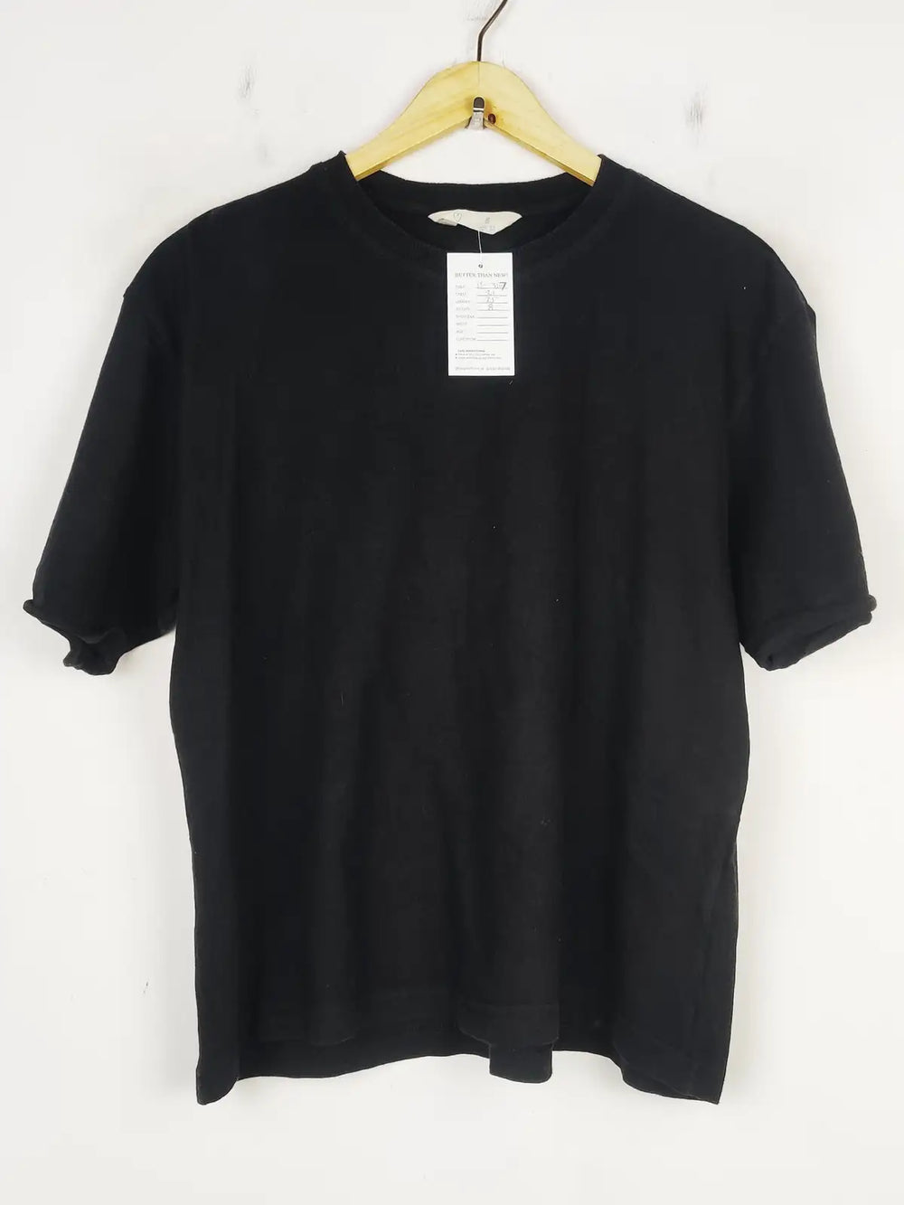 Buy online pre-used pre-loved 100% authentic & Original branded Primark (TS-3107) available in Pakistan. Top international brands avilable.