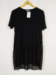 Buy online pre-used pre-loved 100% authentic & Original branded Zara (TS-3509) available in Pakistan. Top international brands avilable.