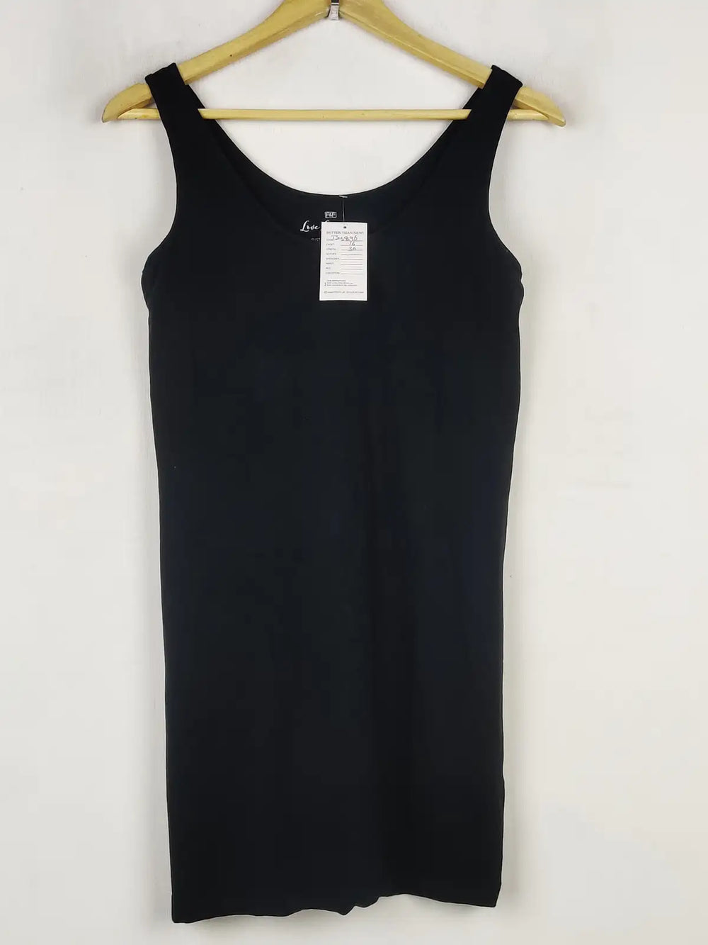 Buy online pre-used pre-loved 100% authentic & Original branded F&F (TS-3896) available in Pakistan. Top international brands avilable.